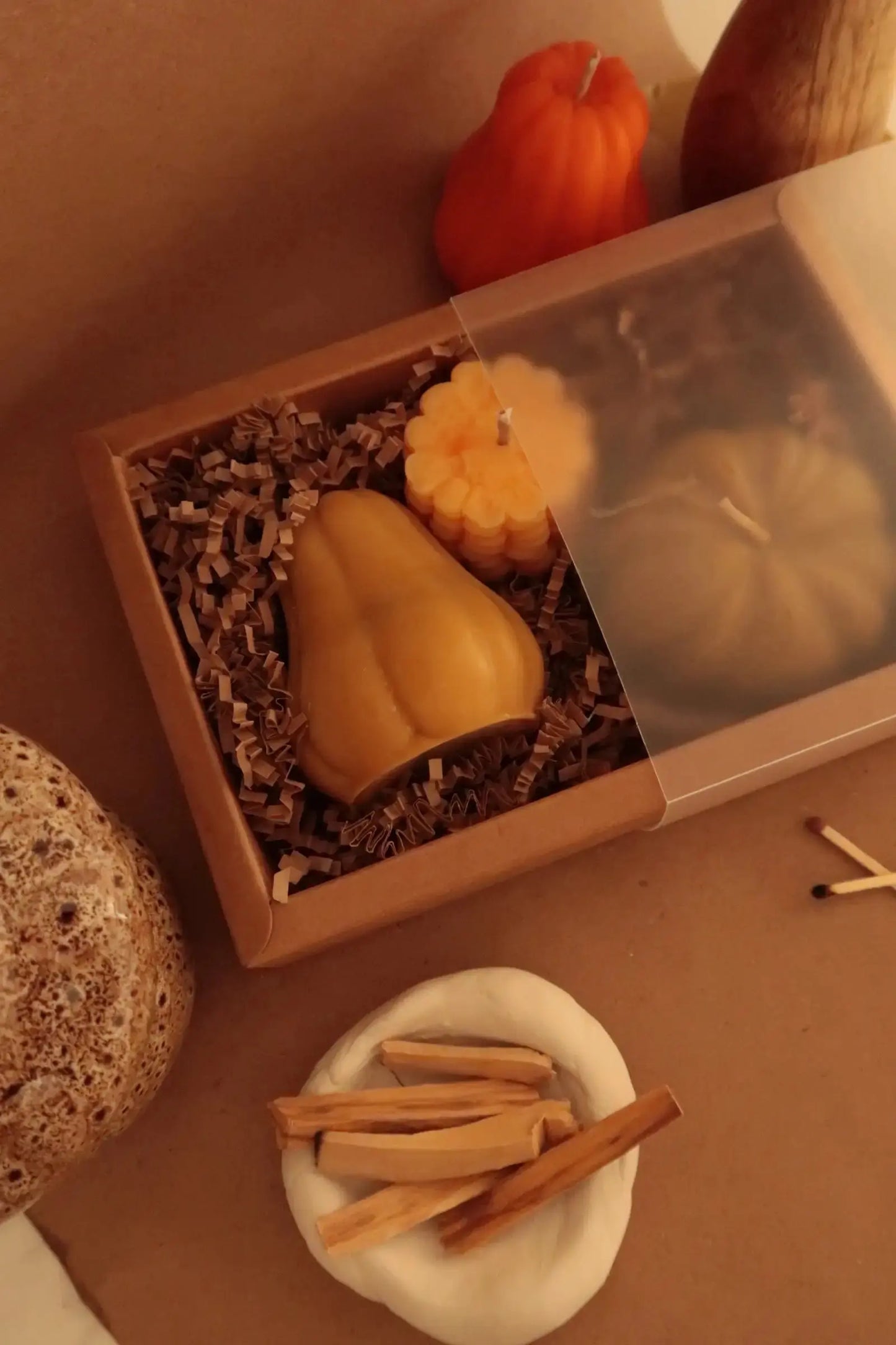 Autumn Box - Szójaviasz gyertya szett dans le jardin.