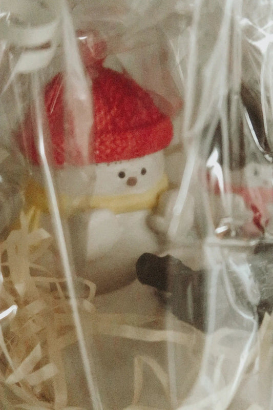 Hóemberek a tűznél - Kerámia dekoráció dans le jardin.