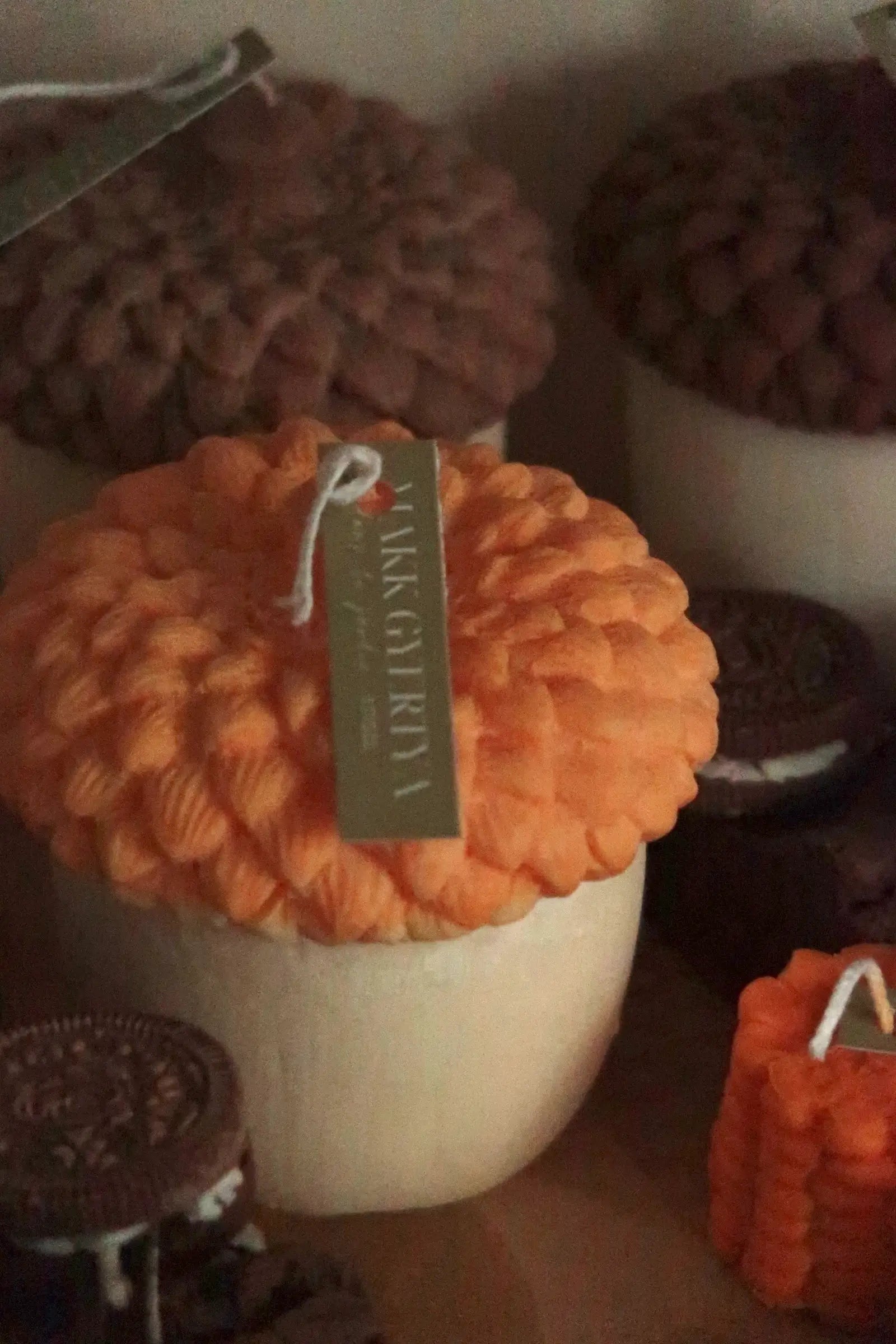 Makk formájú szójaviasz gyertya dans le jardin.