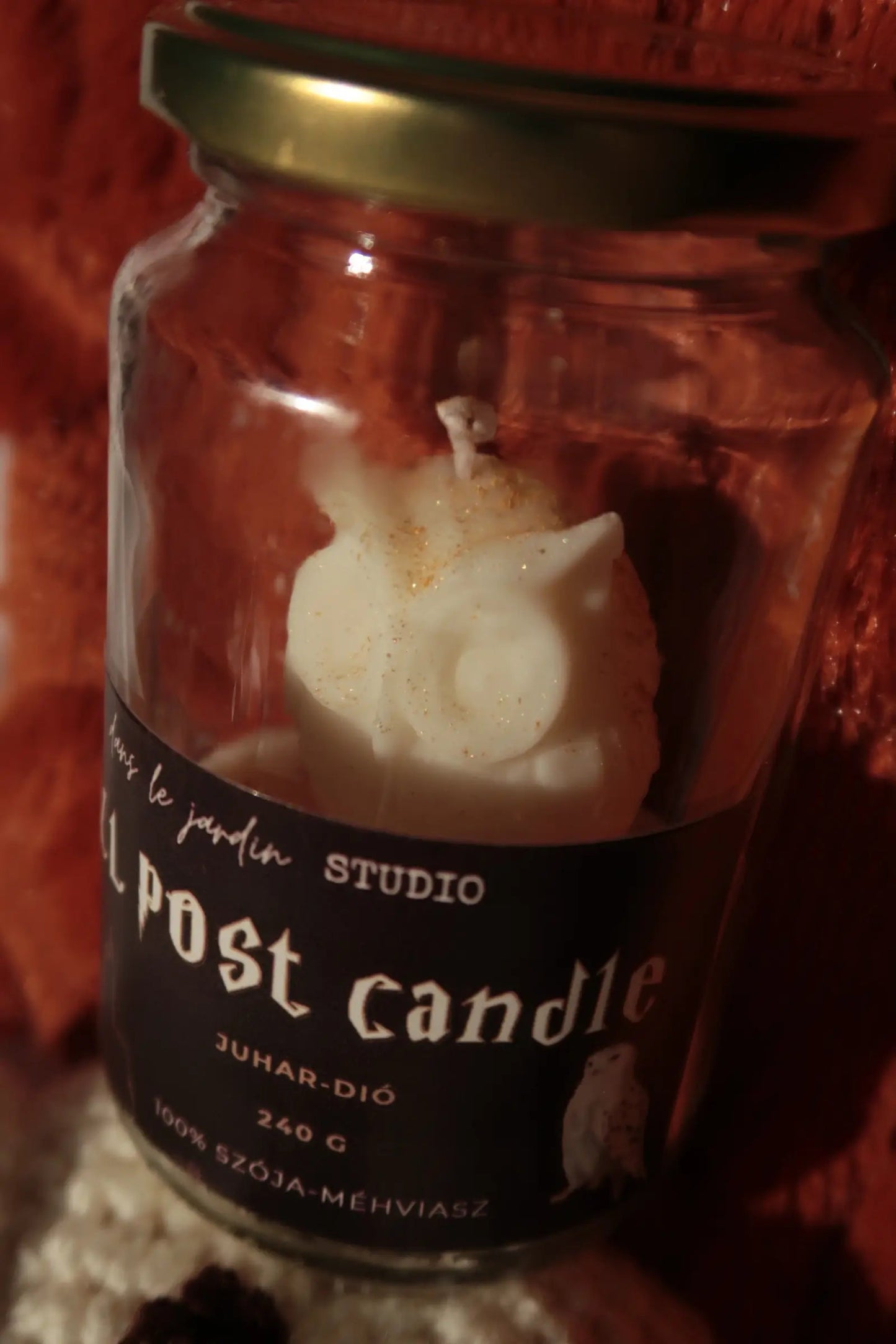 Owl post candle - Tégelyes gyertya dans le jardin.